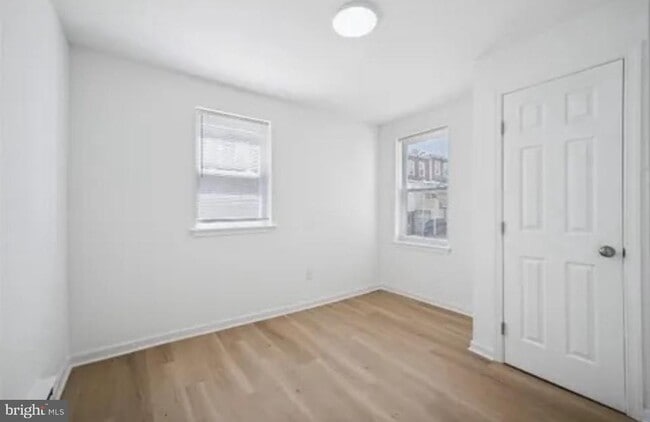 Building Photo - 318 Berkley St