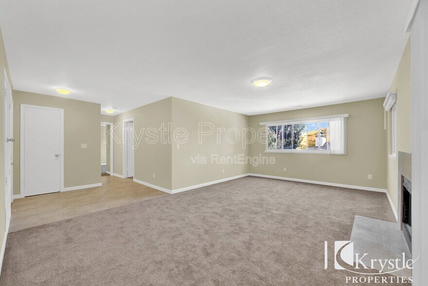 Building Photo - 201 Nautical Ct
