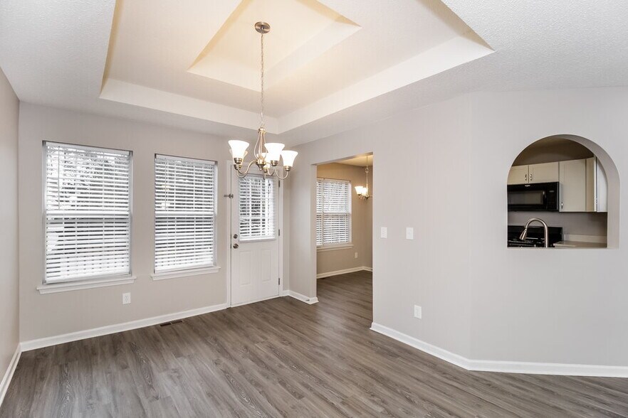 Building Photo - 2913 Crest Ridge Ct SW