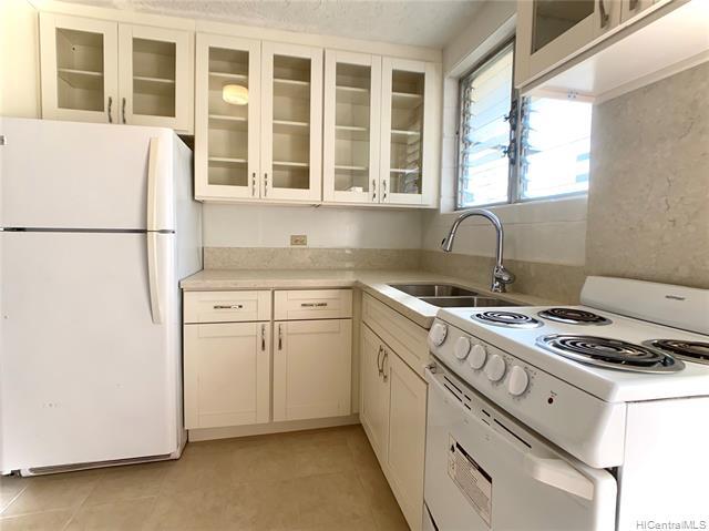 Building Photo - 716 Lukepane Ave