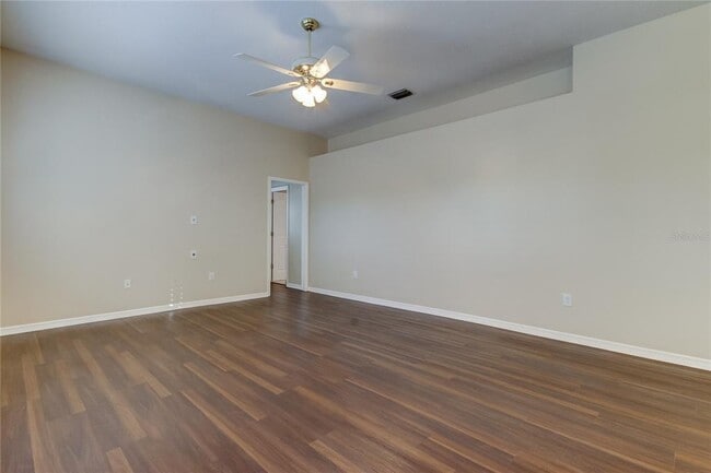 Building Photo - 3773 Pendlebury Dr