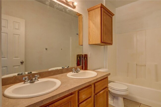 Building Photo - 7017 Eagles Landing