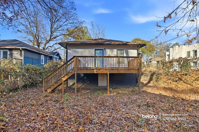 Building Photo - 1488 Beecher St SW