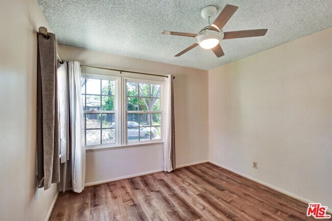 Building Photo - 2511 Castle Heights Ave