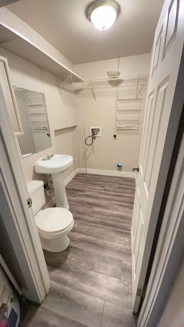 Building Photo - 4 Bed / 2.5 Bath Home in Kearns