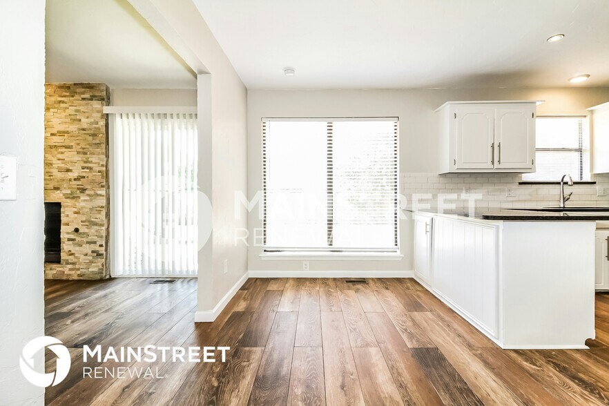 Building Photo - 1113 Countrywood Ln