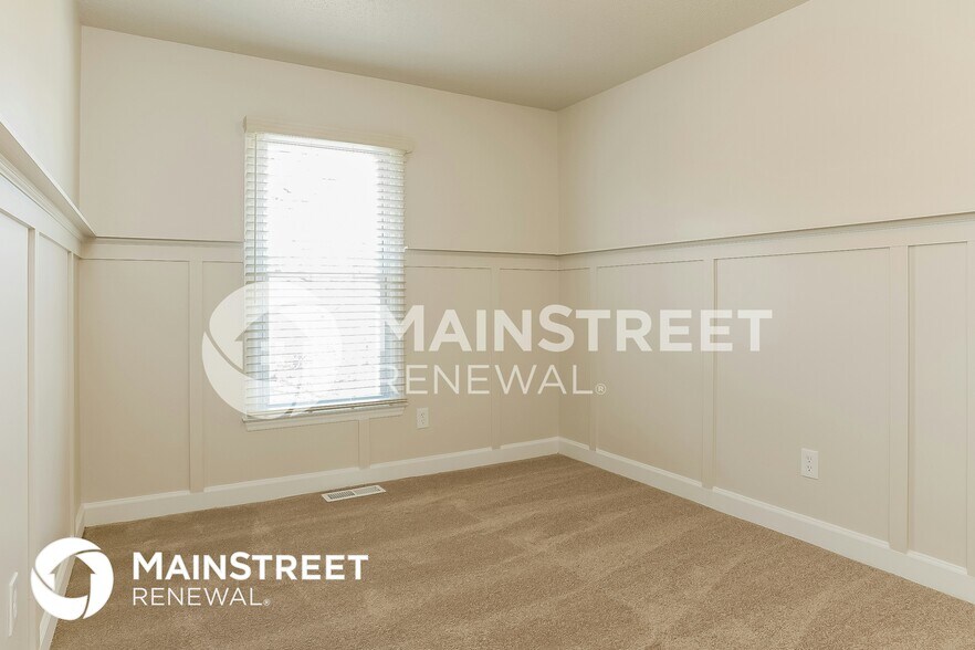 Building Photo - 125 Sedgewick Ridge Ct