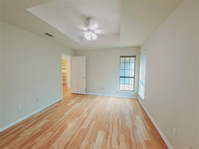 Building Photo - 2954 Allister St