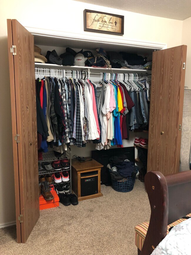 Building Photo - 230 Bridger Dr