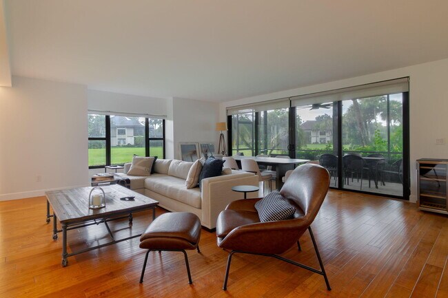 Building Photo - 13244 Polo Club Rd