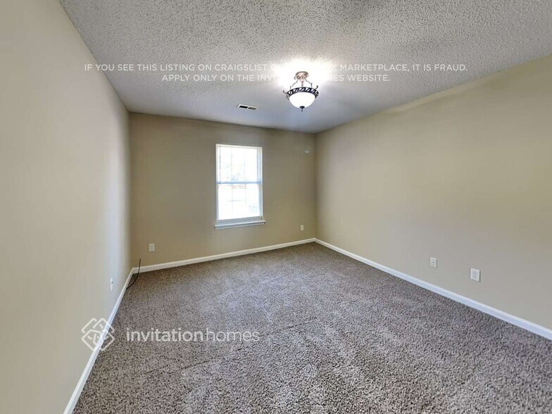 Building Photo - 5150 Avening Ct