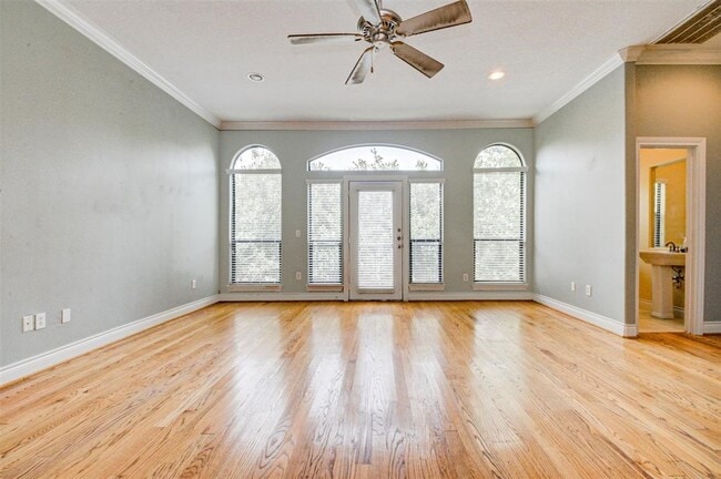 Building Photo - 1507 Paige St