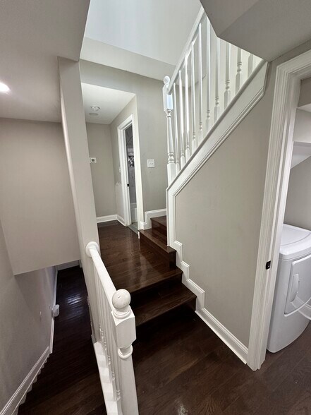 Building Photo - 2544 Turner St