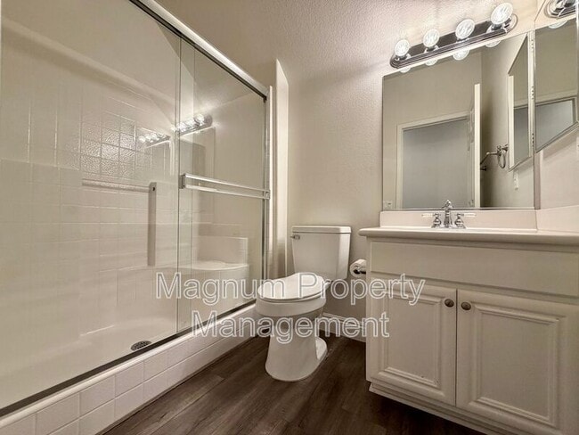 Building Photo - 40382 Corrigan Pl