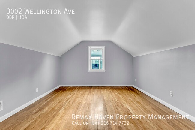 Building Photo - 3002 Wellington Ave