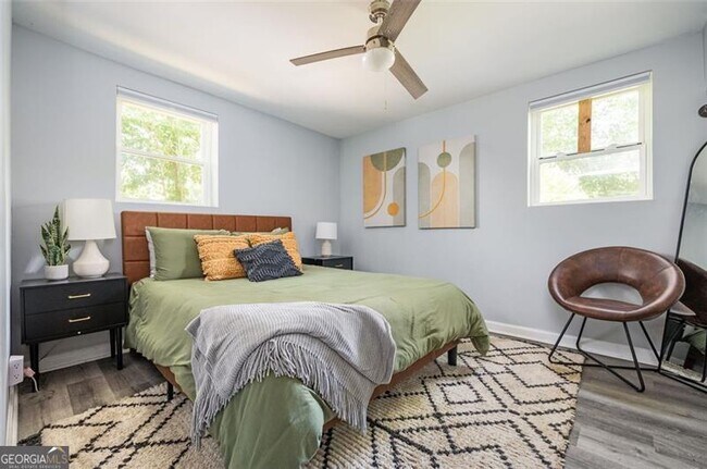 Building Photo - 1778 Flintwood Dr SE