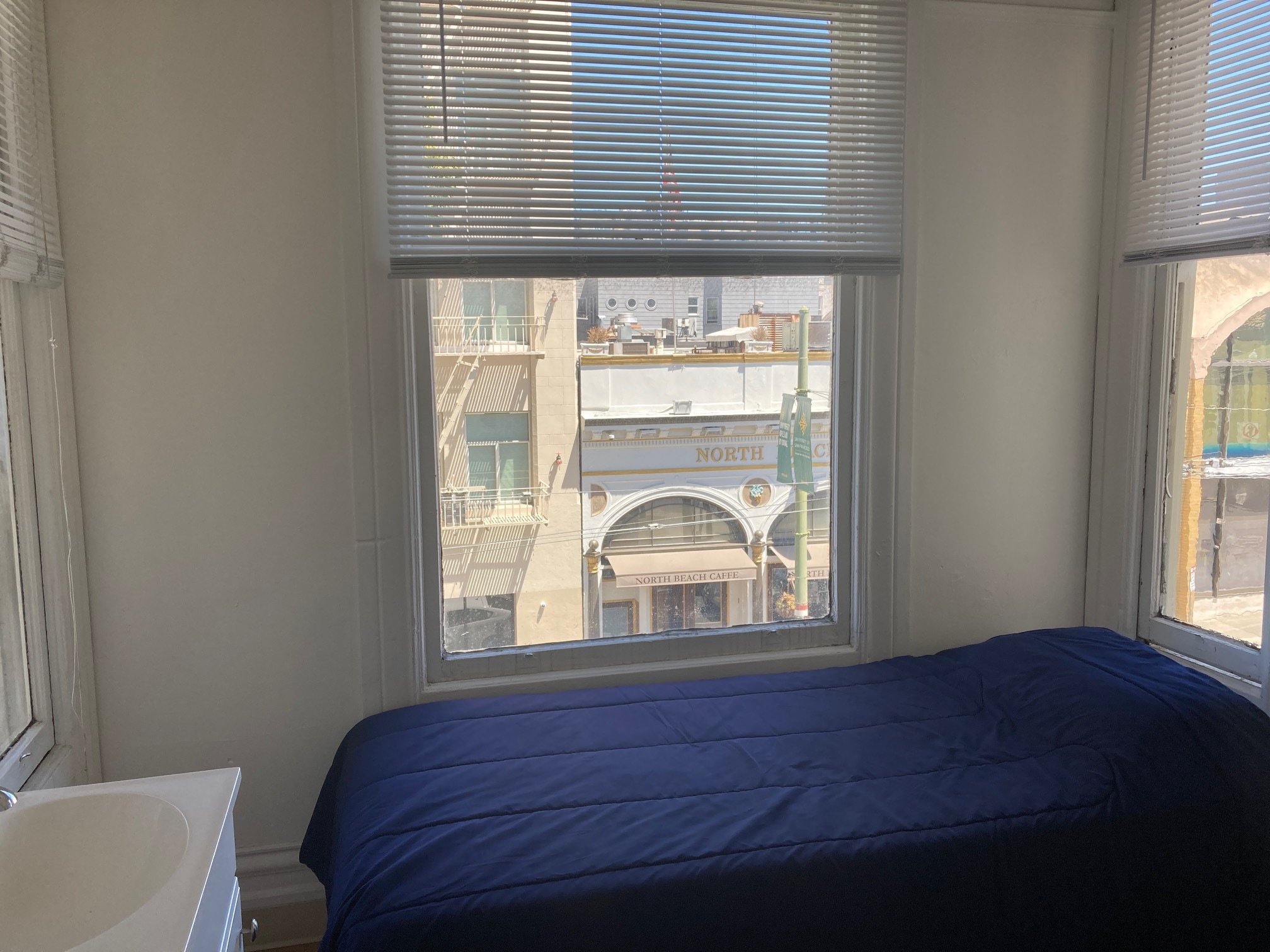 Building Photo - 524 Columbus Ave