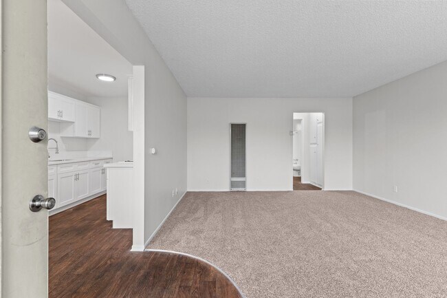 Interior Photo - The Dorian