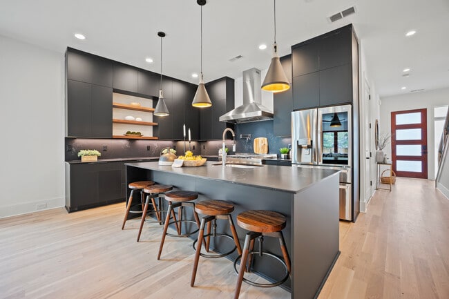 Building Photo - 4709 Walden Ct