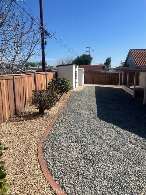 Building Photo - 26328 Columbus Dr