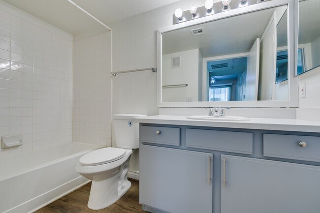 Building Photo - 2300 E Silverado Ranch Blvd