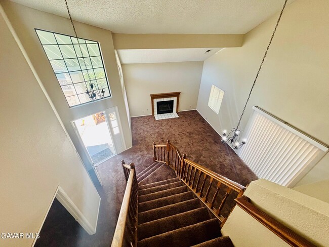 Building Photo - 43242 Cottage Ln