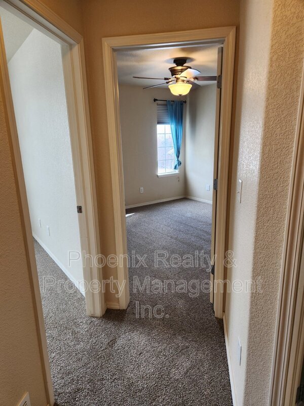Building Photo - 9323 W 107th Pl