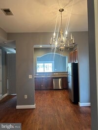 Building Photo - 1924 16th St SE