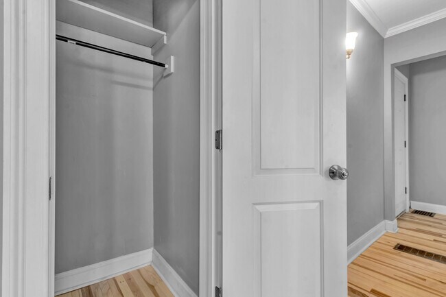 Building Photo - 76 Garner Ave