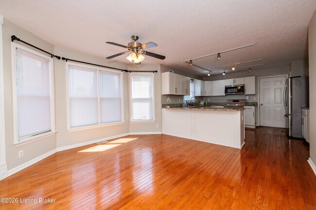 Building Photo - 3411 Sample Way