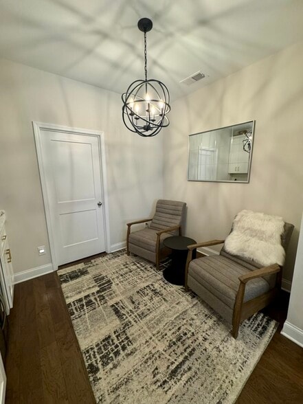 Building Photo - 143 Grandstand Blvd