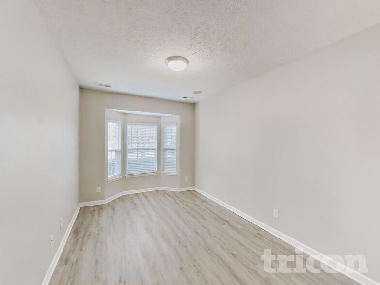 Building Photo - 1030 Ryan Ct