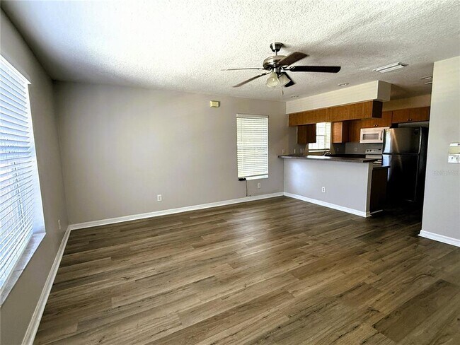 Building Photo - 655 3rd Ave N
