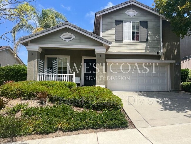 Primary Photo - 1631 Carriage Cir