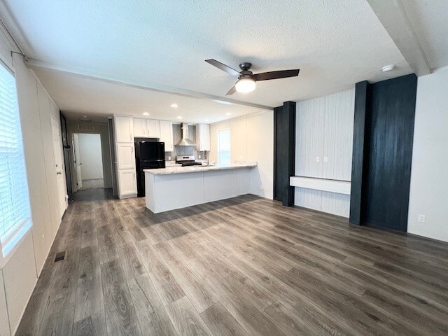 Building Photo - 46000 Geddes Rd