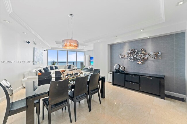 Building Photo - 3101 S Ocean Dr