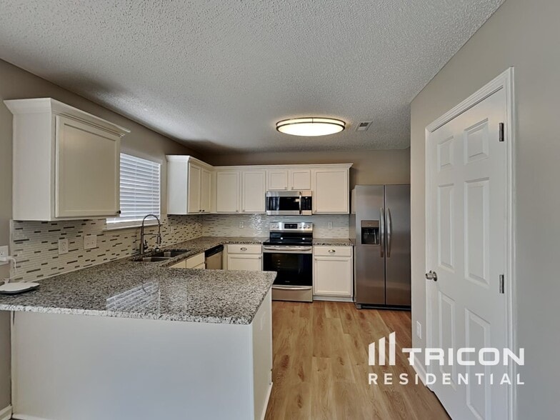 Building Photo - 2041 Speedwell Ct
