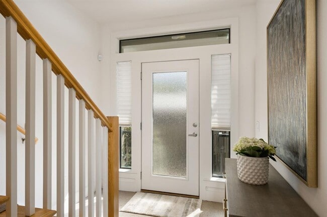 Building Photo - 4 Exposition Blvd