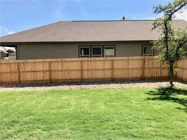 Building Photo - 2240 Twisted Willow Ln