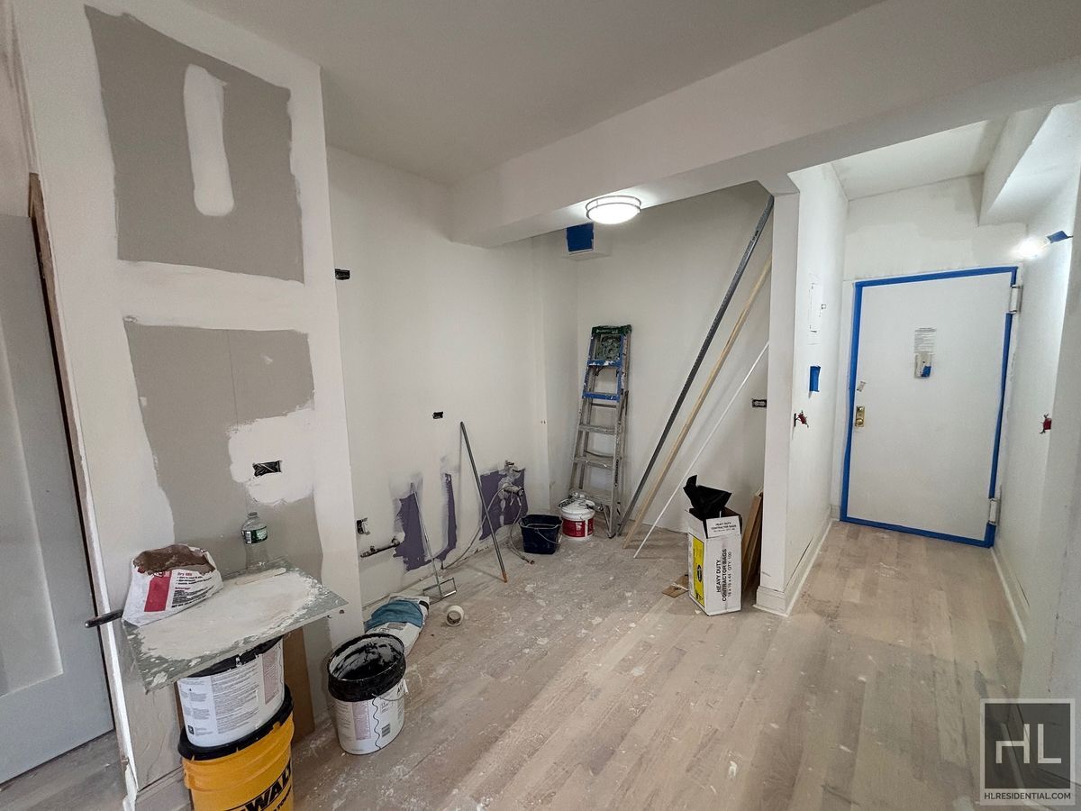 Building Photo - WEST 22 STREET