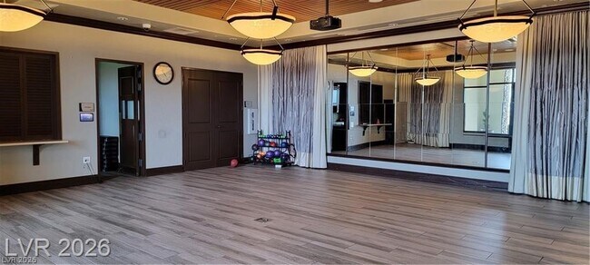 Building Photo - 2909 Valvent Ct