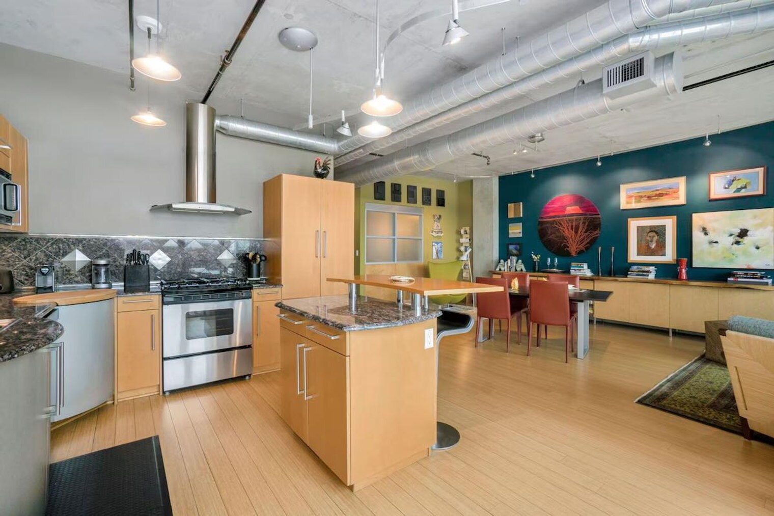 Building Photo - 1475 Delgany St