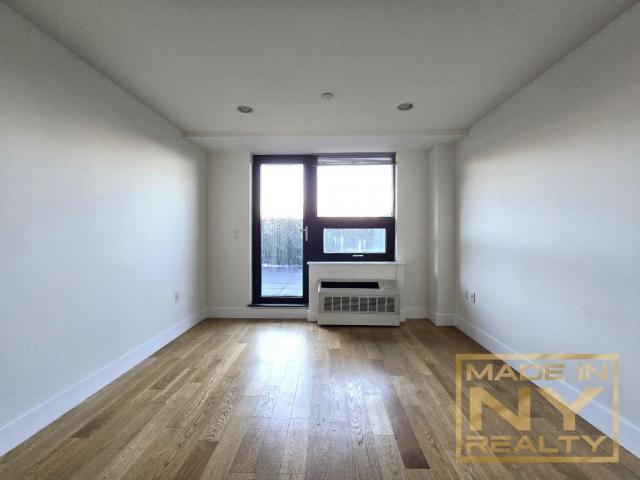 Building Photo - 1 bedroom in REGO PARK NY 11374