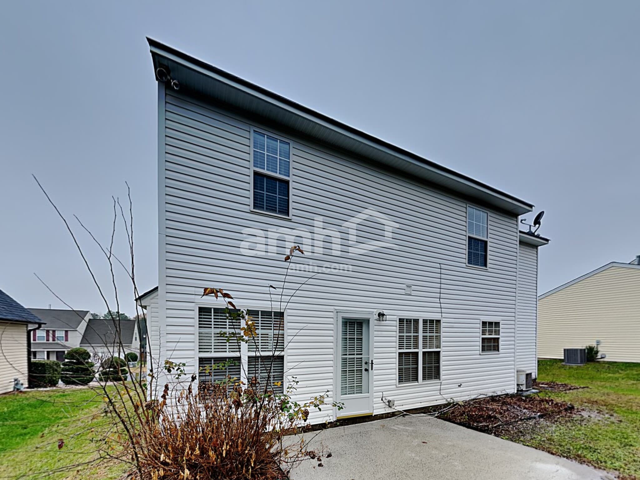 Building Photo - 10126 Illoria Dr