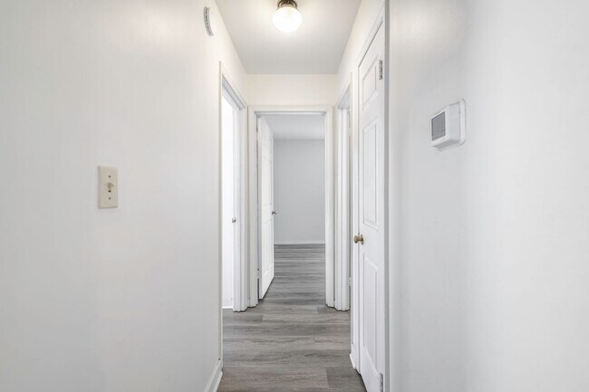 Building Photo - Great West End Two Bedroom Flat for rent