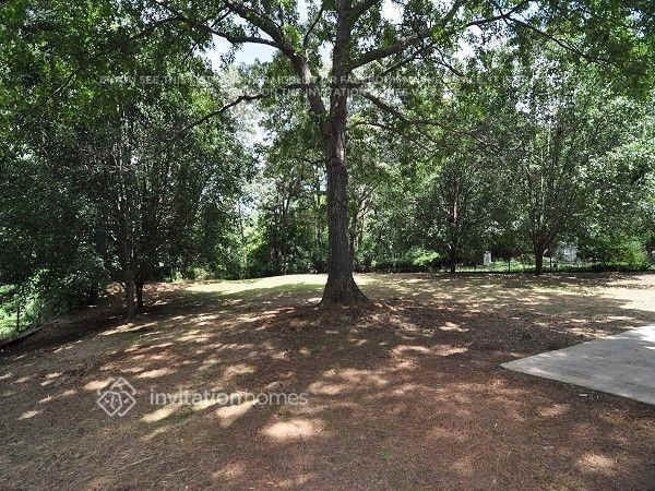 Building Photo - 1093 Sandalwood Dr