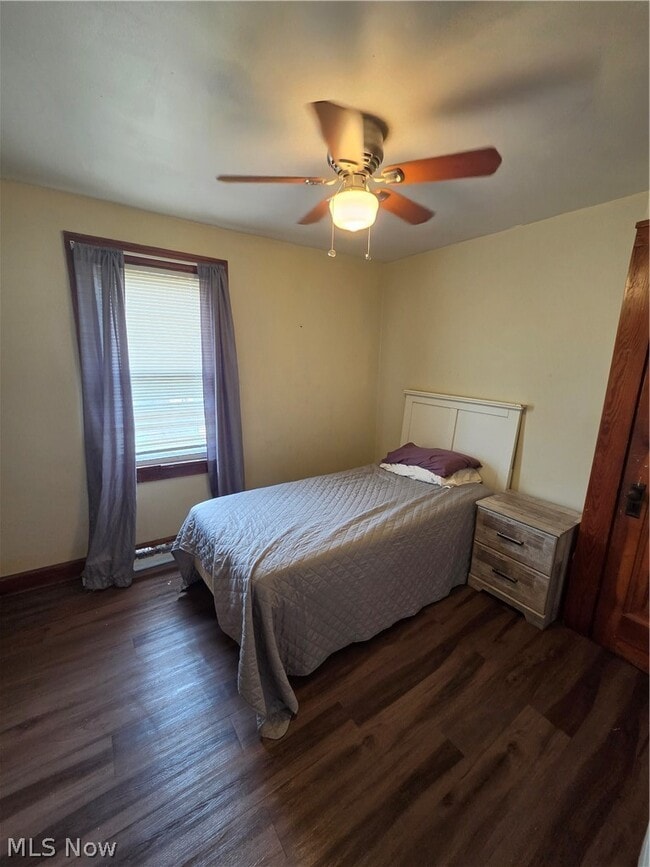 Building Photo - 22031 Miller Ave