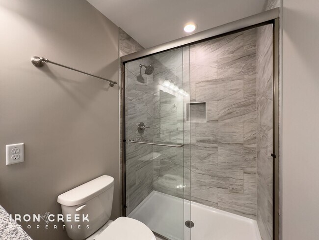 Building Photo - Beautiful New Construction Two-Bedroom in ...
