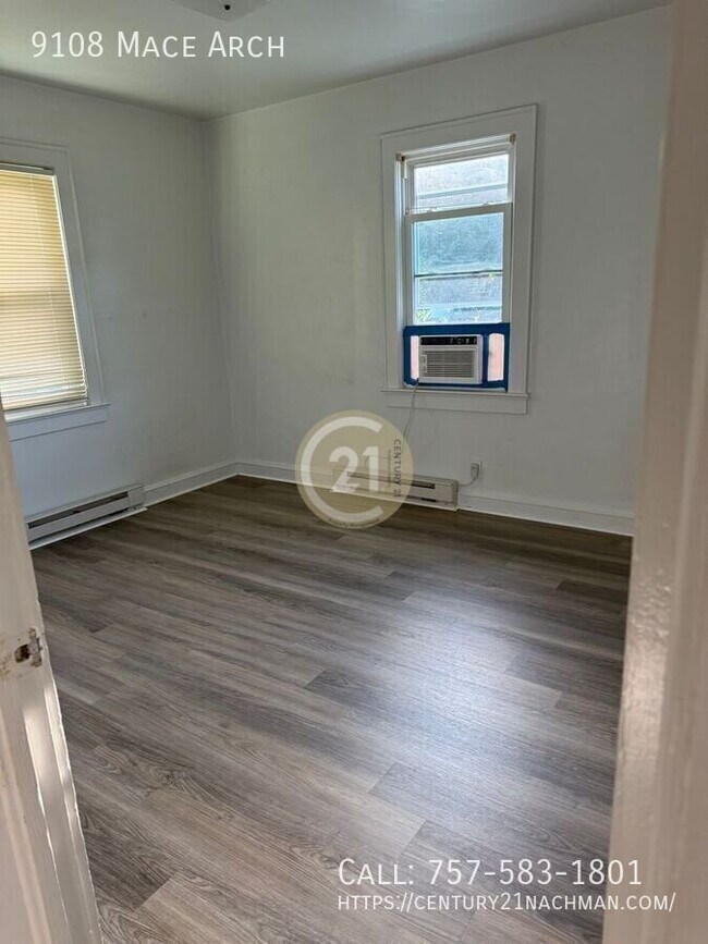 Building Photo - 9108 Mace Arch