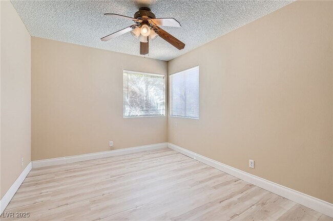 Building Photo - 6416 Placer Dr